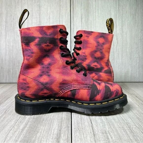 NEW Dr. Martens Docs 1460 Tie Dye Pink Suede Leather Combat Boots Women’s Size 5 - Picture 4 of 11